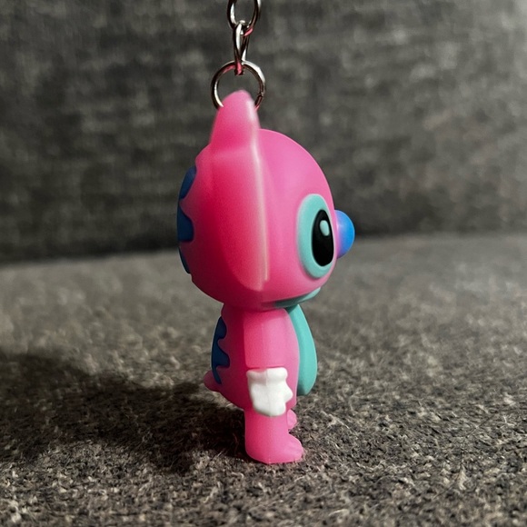 Angel Lilo & Stitch 2.5” Keychain - Picture 2 of 6
